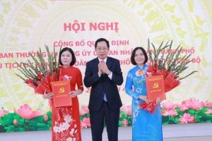 Công bố các quyết định về công tác cán bộ tại Trường Đại học Hải Dương
