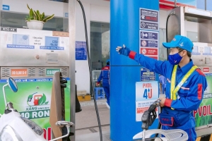 Giá xăng dầu tiến sát thị trường, doanh nghiệp được tăng quyền chủ động