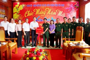 Tây Ninh: Phó Chủ tịch UBND tỉnh Đoàn Trung Kiên thăm, chúc Tết Bộ đội Biên phòng tỉnh