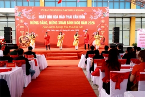Khai mạc Ngày hội hoa đào phai Vân Đồn năm 2026