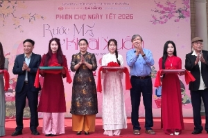 Đà Nẵng: Khai mạc phiên chợ Tết “Rước mã khai Xuân”