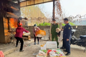 Bắc Ninh: Kiểm tra, xử lý thực phẩm không rõ nguồn gốc và thời trang giả mạo nhãn hiệu