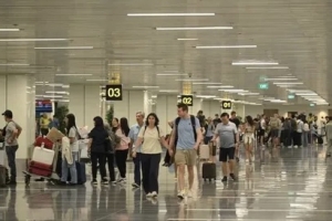 TP. HCM đo thân nhiệt từ xa đối với 100% hành khách nhập cảnh