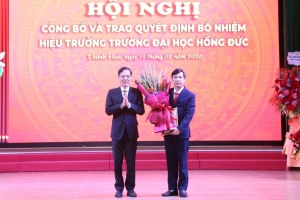 Hội nghị công bố và trao Quyết định bổ nhiệm Hiệu trưởng Trường Đại học Hồng Đức