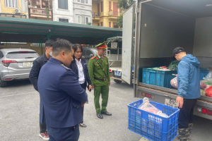 Hà Nội: Phát hiện và xử lý 350 kg nội tạng động vật không rõ nguồn gốc xuất xứ