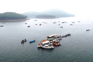 Tăng cường bảo đảm an toàn giao thông đối với hoạt động chở khách trên đường thủy nội địa