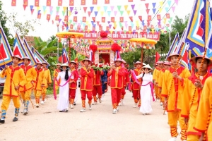Nâng tầm Lễ hội Khai Sơn, hướng tới di sản văn hóa phi vật thể