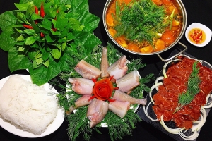 Lẩu cá khoai: Đặc sản miền Trung với hương vị chua cay đậm đà