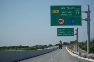 Từ ngày 2/3, thu phí toàn tuyến cao tốc TPHCM - Nha Trang