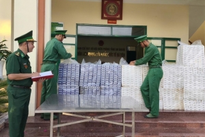 An Giang: Phát hiện phương tiện vận chuyển 7.500 bao thuốc lá điếu nhập lậu