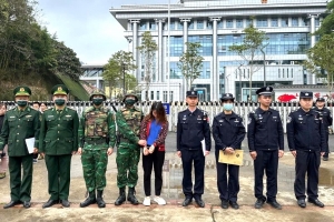 Cao Bằng tiếp nhận 12 công dân nhập cảnh trái phép được trao trả