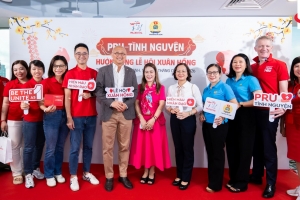 Tập thể nhân viên, tư vấn viên Prudential khởi đầu năm mới ý nghĩa bằng hoạt động hiến máu
