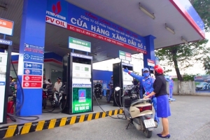 Áp lực nguồn cung dồn về hệ thống PVOIL, kiến nghị điều chỉnh giá xăng dầu theo ngày