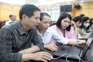 Bắc Ninh: Tập huấn sử dụng hệ thống báo cáo tiến độ ngày bầu cử