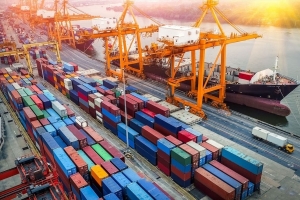Cán cân thương mại đảo chiều trong hai tháng đầu năm 2026