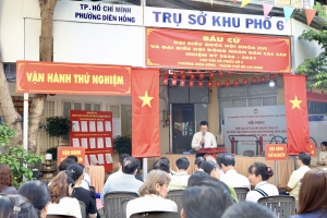 TP. HCM “tập dượt” ngày bầu cử với sự tham gia của hàng trăm cử tri
