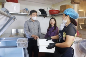 Hà Nội siết chặt kiểm tra an toàn thực phẩm tại khu vực lễ hội và dịch vụ ăn uống