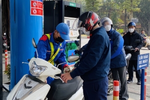 Xăng dầu tăng mạnh, Bộ Công Thương có đề xuất gì?