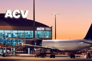 Hé lộ thu nhập của lãnh đạo ACV, Vinaconex vừa bị bắt