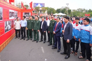 Hải Phòng: Khai mạc Triển lãm ảnh, tư liệu “Quốc hội Việt Nam, Hội đồng nhân dân thành phố Hải Phòng qua các Kỳ bầu cử”