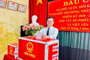 Không khí bầu cử rộn ràng tại Hưng Yên, cử tri phấn khởi thực hiện quyền công dân
