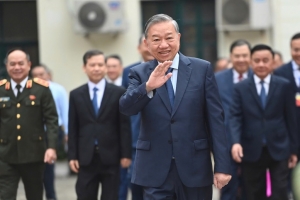 Tổng Bí thư Tô Lâm bỏ phiếu bầu cử đại biểu Quốc hội, HĐND các cấp tại phường Ba Đình, Hà Nội