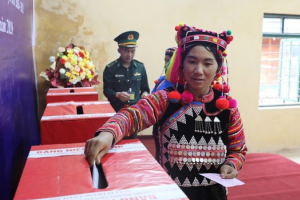 Hơn 99% cử tri tỉnh Điện Biên đã hoàn thành bỏ phiếu bầu đại biểu Quốc hội và Hội đồng nhân dân các cấp