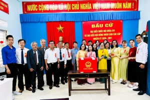Huế: Gần 100% cử tri tham gia bỏ phiếu bầu cử