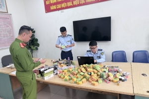 Hà Nội: Thu giữ hàng trăm sản phẩm thuốc lá điện tử, đề xuất xử phạt 20 triệu đồng
