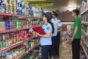 Đội QLTT số 4 Lào Cai: Xử lý 24 vụ vi phạm, nộp ngân sách hơn 277 triệu đồng trong cao điểm chống buôn lậu