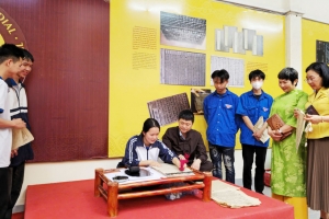 Bắc Ninh: Khai mạc trưng bày Di sản Văn hóa thế giới Quần thể Di tích và danh thắng Yên Tử - Vĩnh Nghiêm - Côn Sơn, Kiếp Bạc