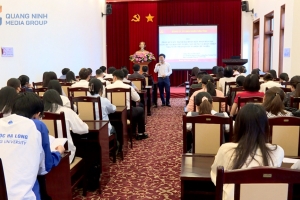 Quảng Ninh tăng cường giáo dục lý luận chính trị cho cán bộ, đảng viên