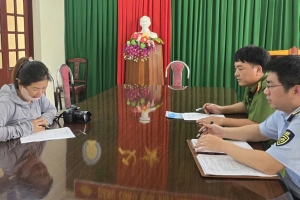 Thanh Hóa: Xử phạt người phụ nữ ép khách du lịch sử dụng dịch vụ chụp ảnh tại bãi biển