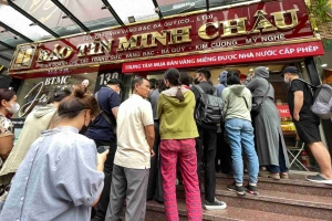 Mua vàng “trả tiền trước - nhận sau”: Không cấm nhưng rủi ro dồn về phía người mua