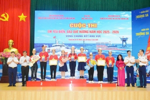 Học sinh TP Hồ Chí Minh giành giải Nhất Chung kết khu vực Cuộc thi "Em yêu biển, đảo quê hương"