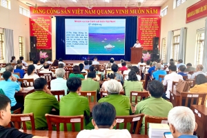 Bộ Tư lệnh Vùng Cảnh sát biển 3 tuyên truyền biển, đảo tại cơ sở