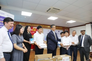 Hà Tĩnh tiếp nhận nguồn viện trợ y tế 2,28 tỷ đồng