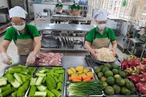 TP.HCM tăng cường bảo đảm an toàn thực phẩm học đường, chủ động phòng dịch từ gia súc, gia cầm