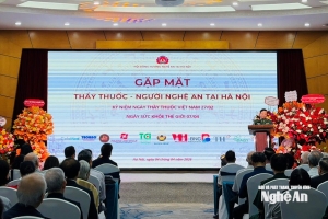 Thầy thuốc Nghệ An tại Hà Nội lan tỏa y đức, hướng về quê hương