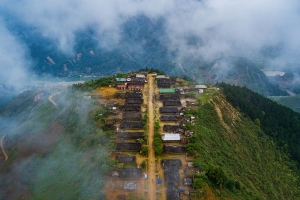 Bản Cu Vai – “ngôi làng lơ lửng” giữa biển mây nơi vùng cao Lào Cai