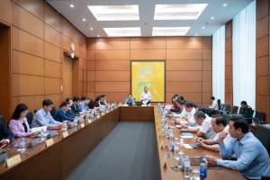 Đoàn Đại biểu Quốc hội tỉnh Thanh Hóa tham gia góp ý vào các dự án Luật
