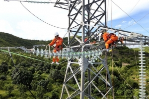 Ngành điện vượt khó, đảm bảo cung cấp điện an toàn, liên tục