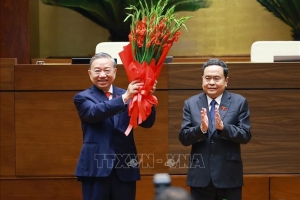 Kiện toàn nhân sự - đòn bẩy nâng tầm quản trị và phát triển đất nước