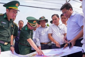 Tây Ninh rà soát phân luồng, hướng tới xây dựng cửa khẩu thông minh tại Mộc Bài