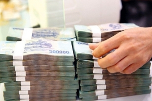 Loạt ngân hàng lớn cùng hơn 20 nhà băng đồng loạt hạ lãi suất