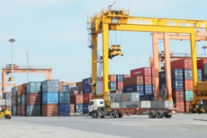 Điều chỉnh thủ tục hành chính hỗ trợ doanh nghiệp xuất khẩu