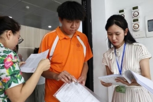 Hơn 480.000 thí sinh đăng ký thi tốt nghiệp THPT 2026 sau ngày đầu mở cổng