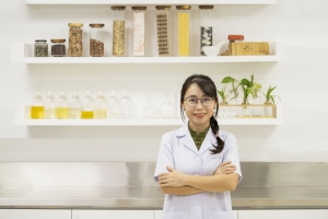 Từ người làm dược đến xây dựng thương hiệu: Cỏ Mềm chọn “làm thật”
