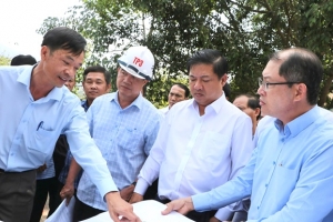 Đắk Lắk: Bí thư Tỉnh ủy Lương Nguyễn Minh Triết xử lý điểm nghẽn hạ tầng nông nghiệp