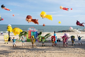 Biển Lâm Đồng rực rỡ lễ hội diều, hút khách dịp nghỉ lễ 30/4 – 1/5